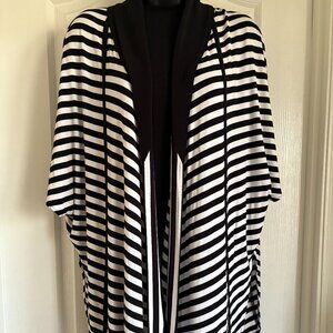 Joseph Ribkoff Black White Striped Asymmetric Lagenlook Open Top Cardigan S/M